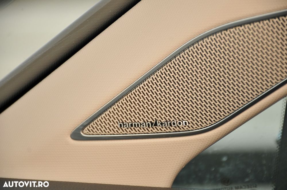 Volkswagen Golf 2.0 TDI DSG Life - 15