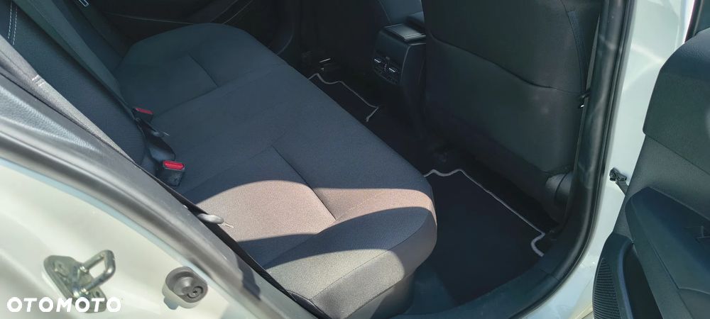 Toyota Corolla 1.8 Hybrid GPF Comfort - 29