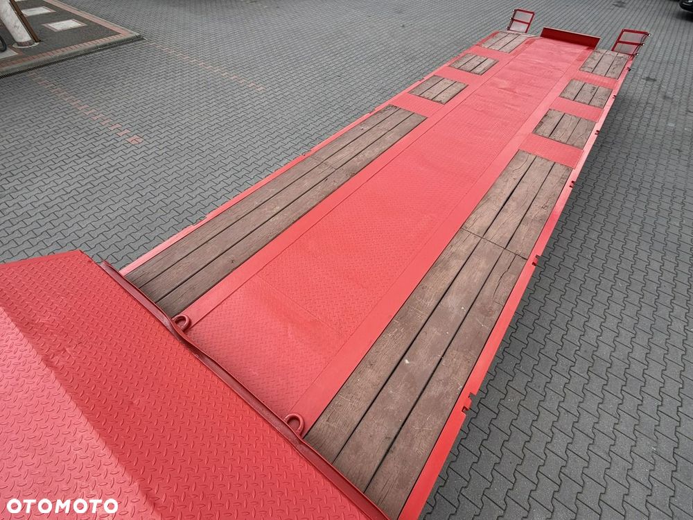 Bodex NN3J Ładowność: 26.500kg 3osie SAF Przednia Podnoszona WABCO - 5