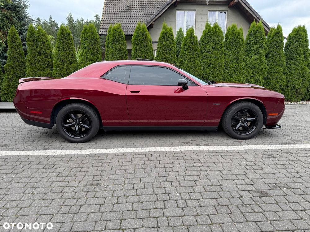 Dodge Challenger 5.7 R/T - 5