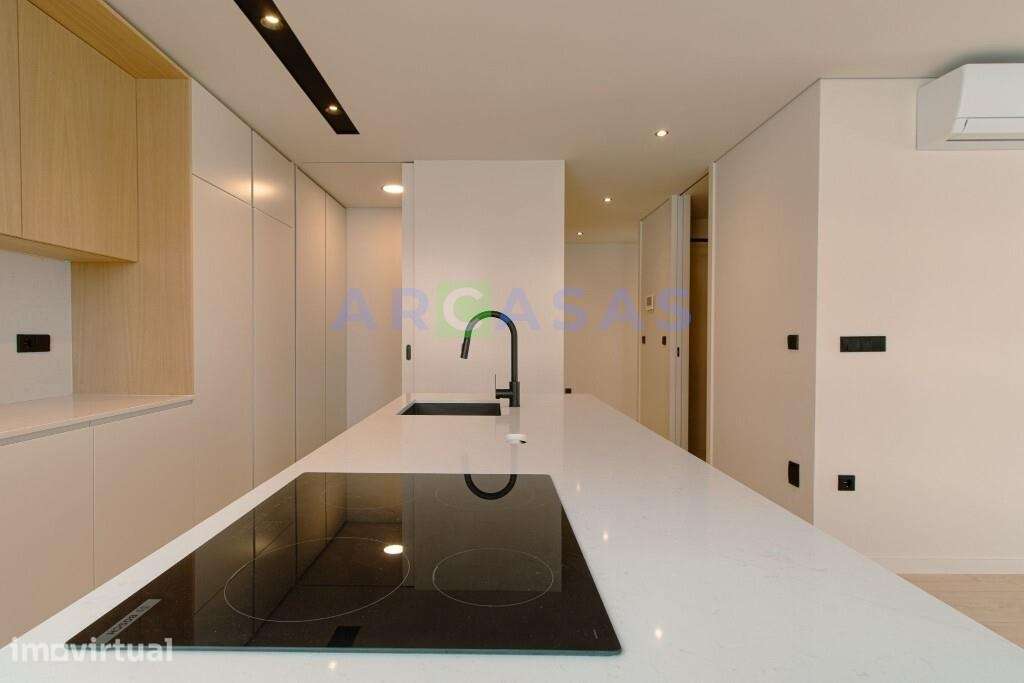 Apartamento T1 com terraço e lugar de garagem em São Cosme, Gondomar - Grande imagem: 2/10