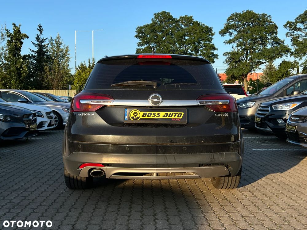 Opel Insignia - 8