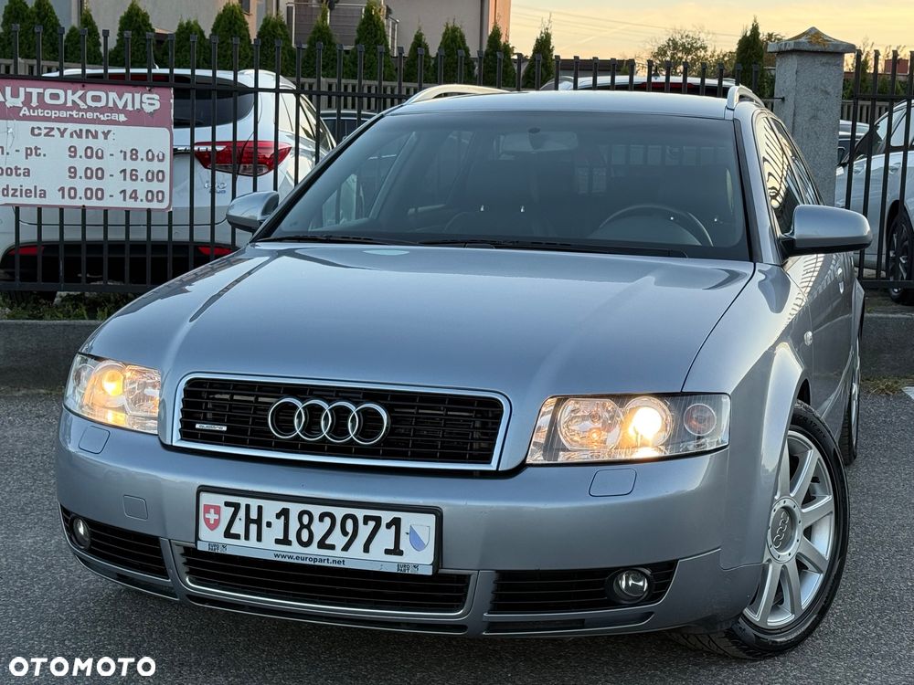 Audi A4 - 1