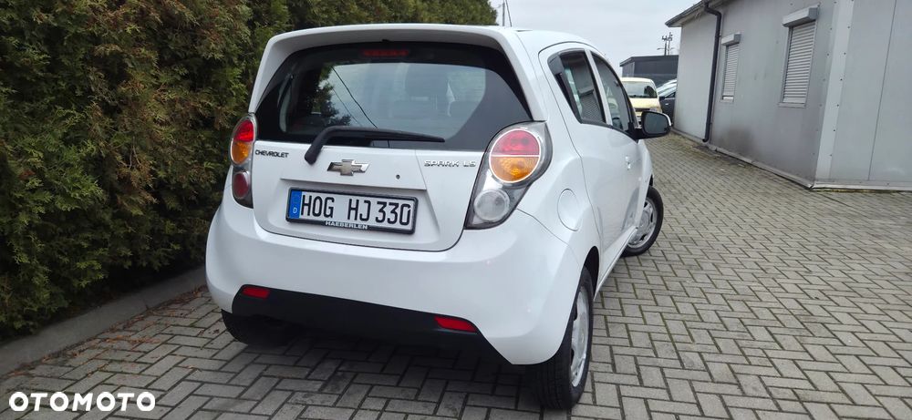 Chevrolet Spark - 11