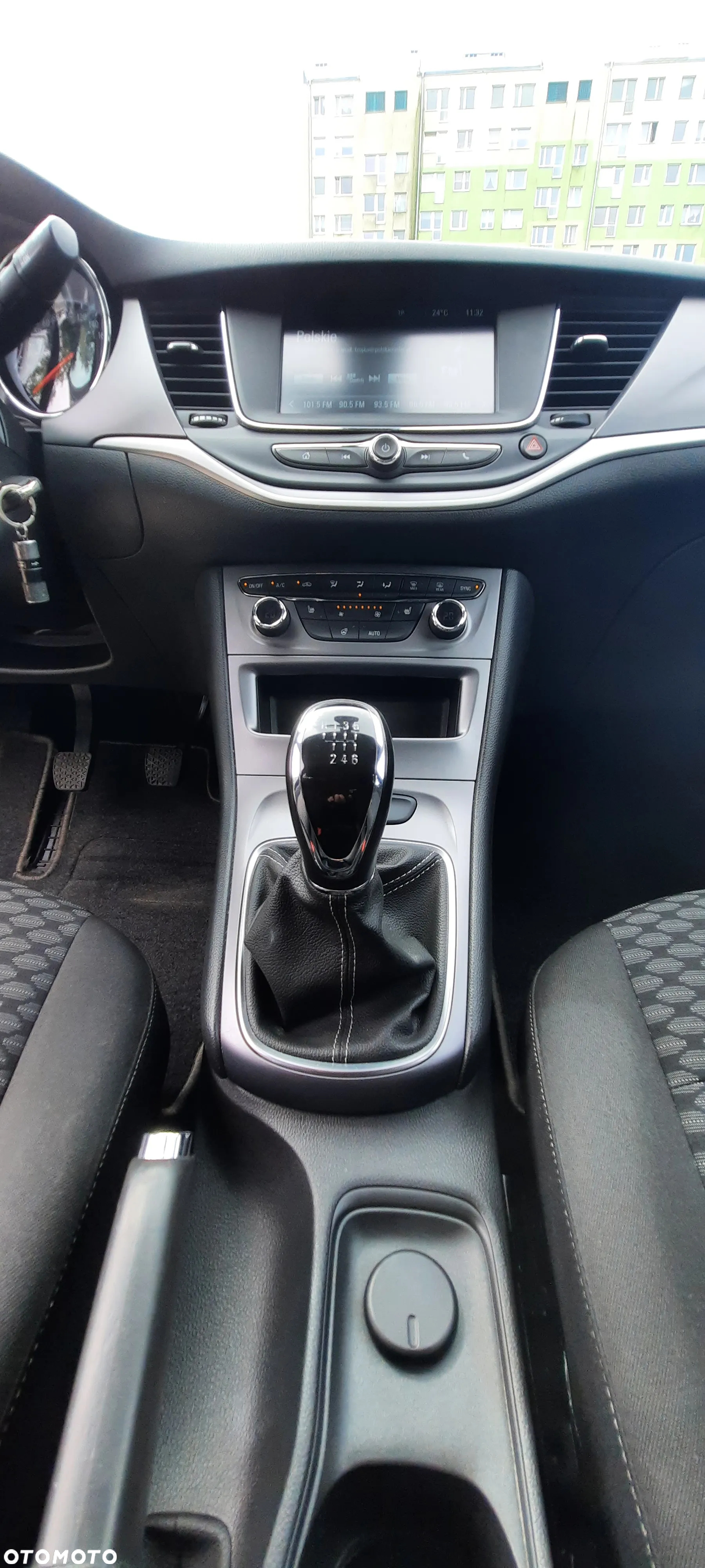 Opel Astra V 1.4 T Enjoy - 16