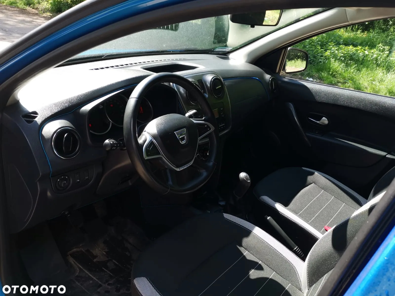 Dacia Sandero - 10
