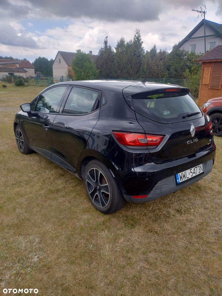 Renault Clio - 6