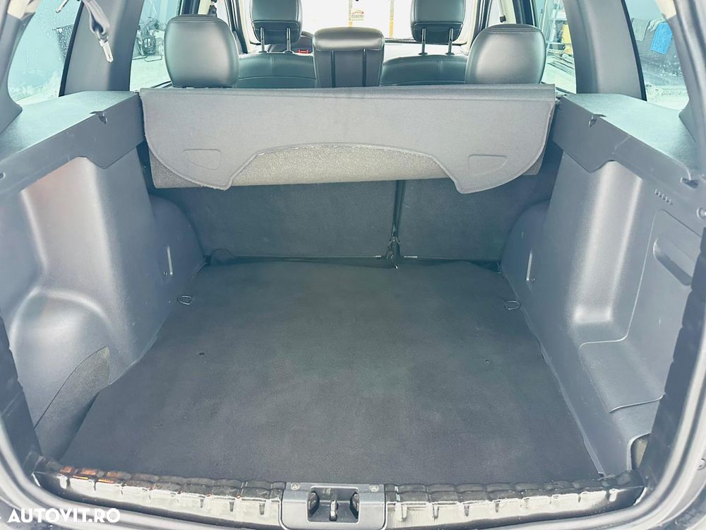 Dacia Duster 1.5 dCi 4x2 Laureate - 15