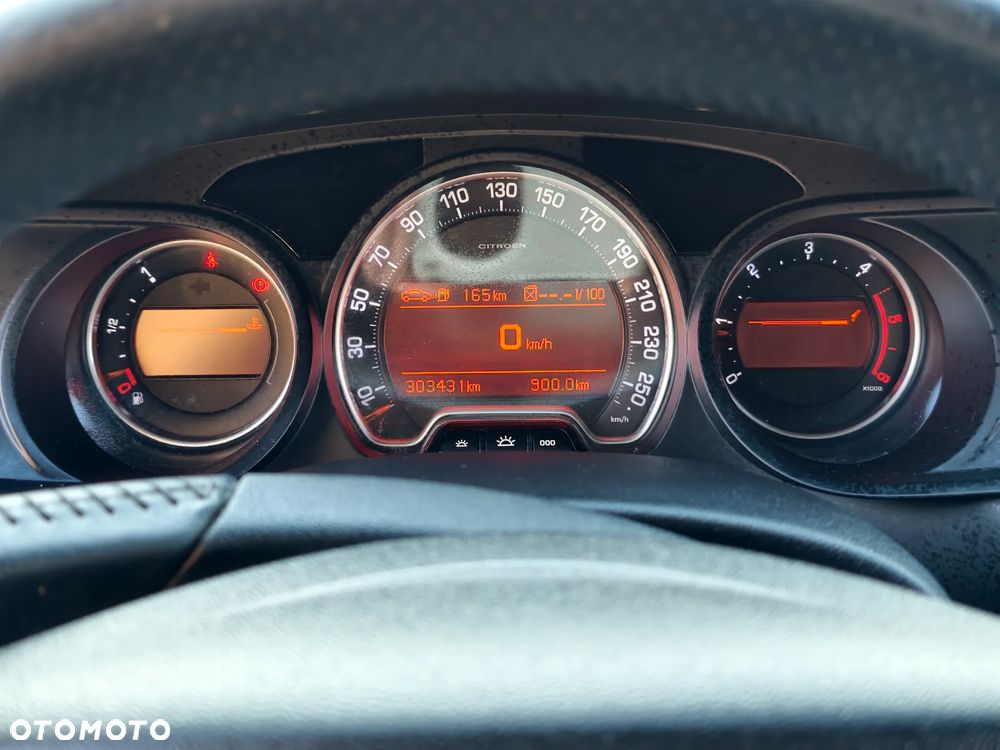 Citroën C5 2.0 HDi Confort - 16