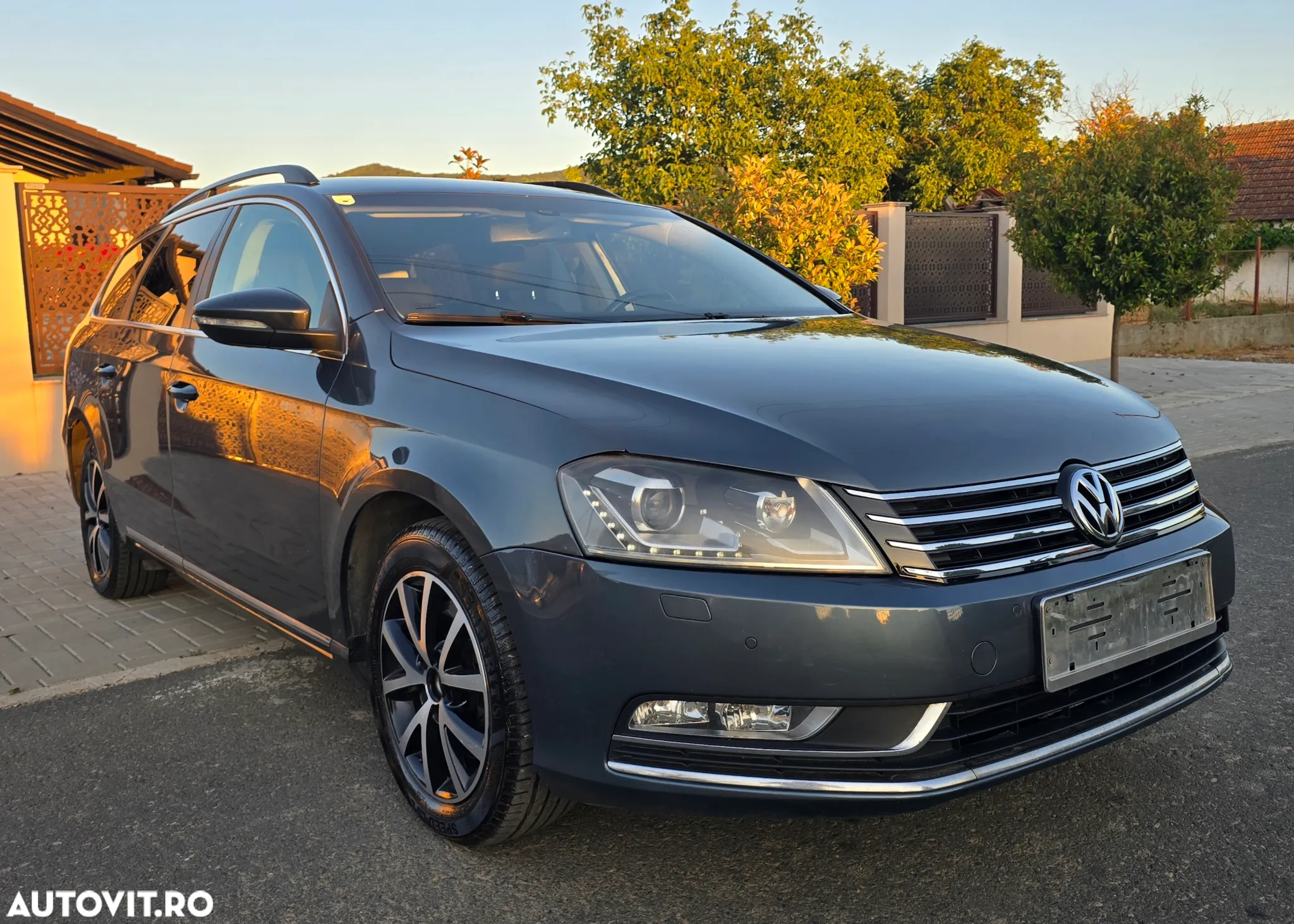 Volkswagen Passat Variant 2.0 TDI BlueMotion Technology Business Edition - 3