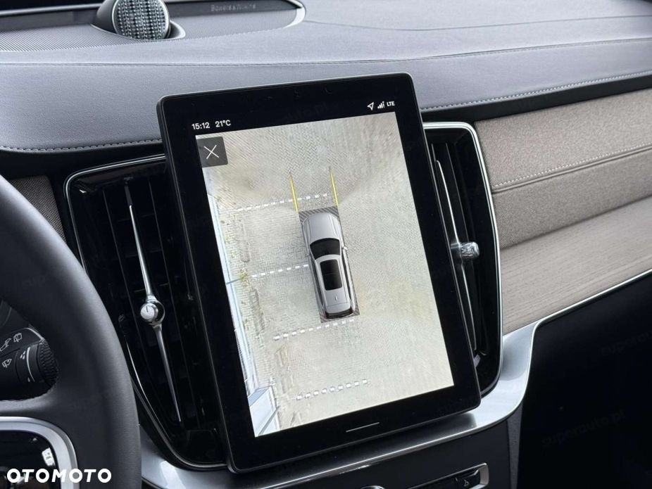 Volvo XC 90 B5 B AWD Ultra Dark 7os - 11