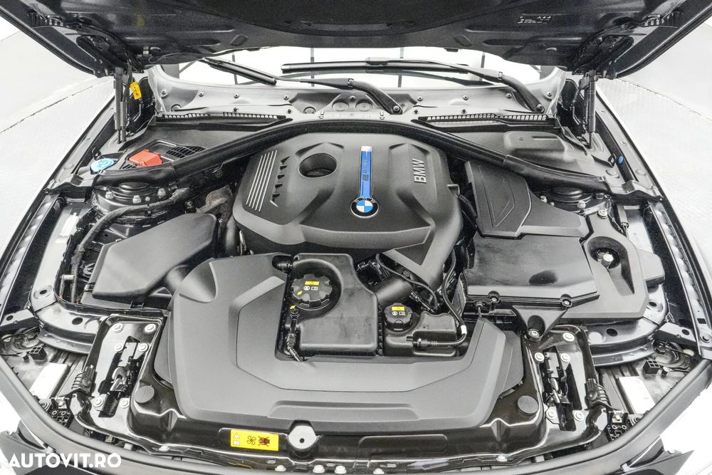 BMW Seria 3 330e iPerformance AT Luxury Line Purity - 28