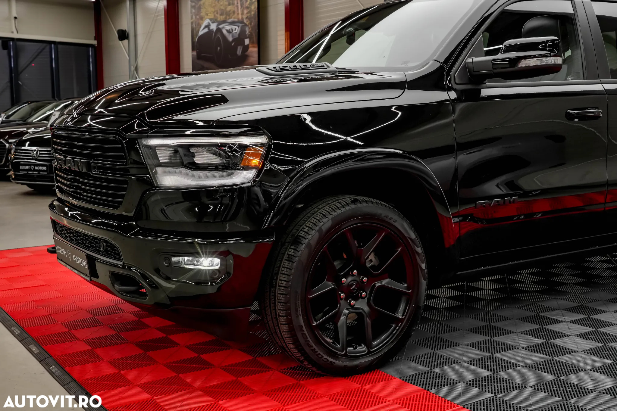 Dodge RAM - 12