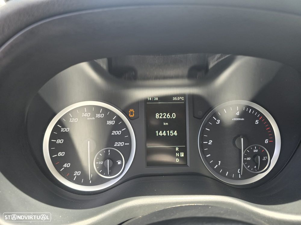 Mercedes-Benz Vito Misto Extra-Longa Aut. PRO - 6