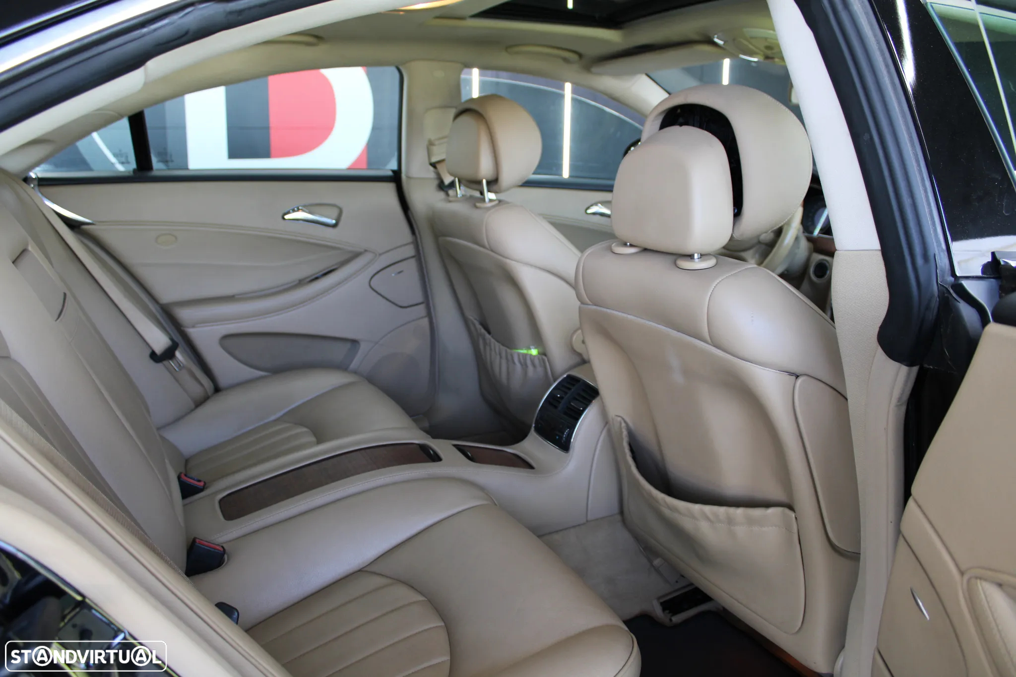 Mercedes-Benz CLS 320 CDi - 23