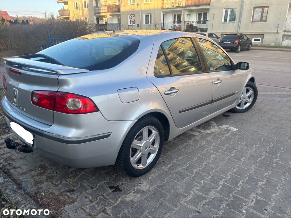 Renault Laguna - 16