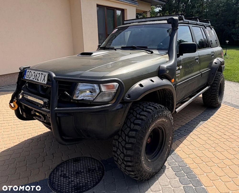 Nissan Patrol - 1