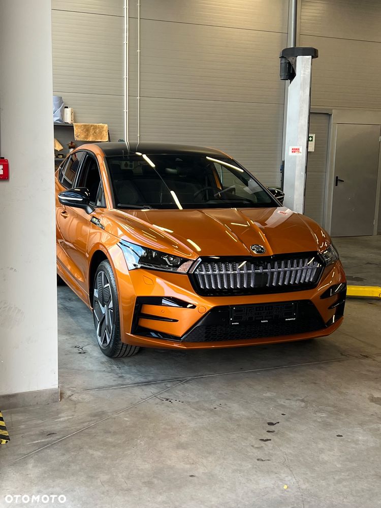 Skoda Enyaq RS 82kWh Maxx - 2