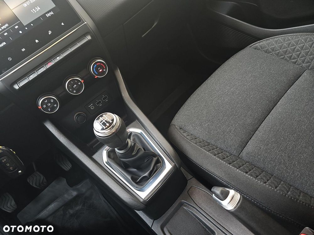 Renault Clio - 21