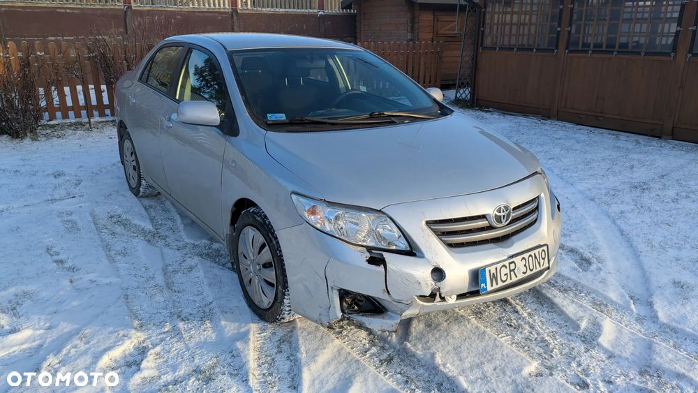 Toyota Corolla 1.4 D-4D Luna - 1