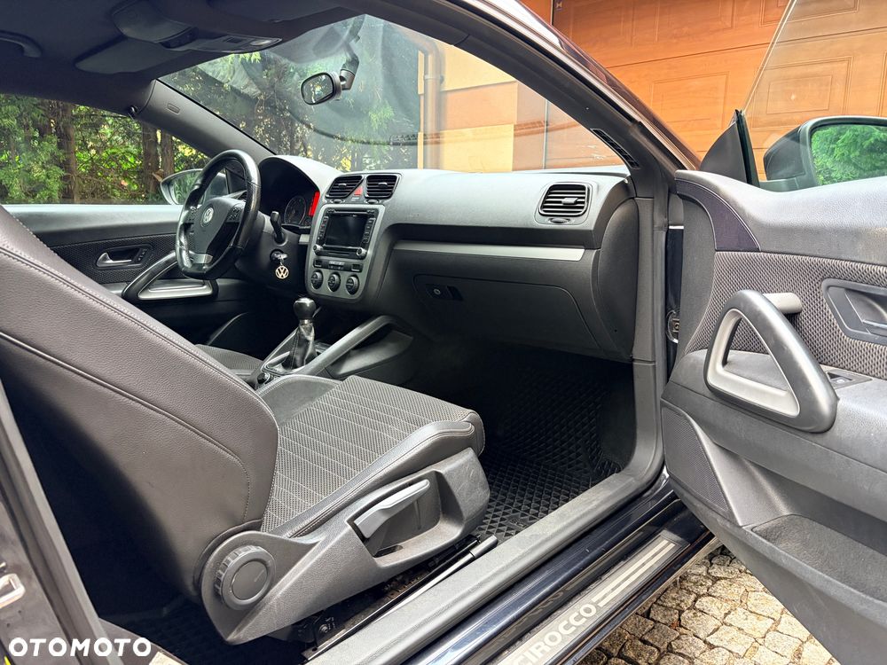 Volkswagen Scirocco - 32
