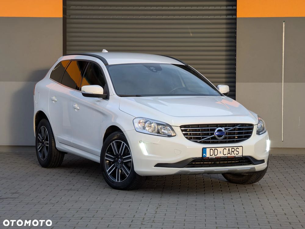 Volvo Xc 60 2017 photo 2