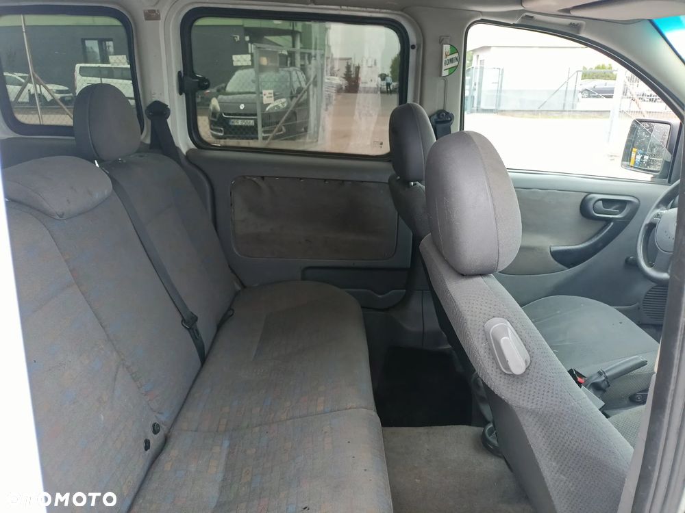 Opel Combo - 14