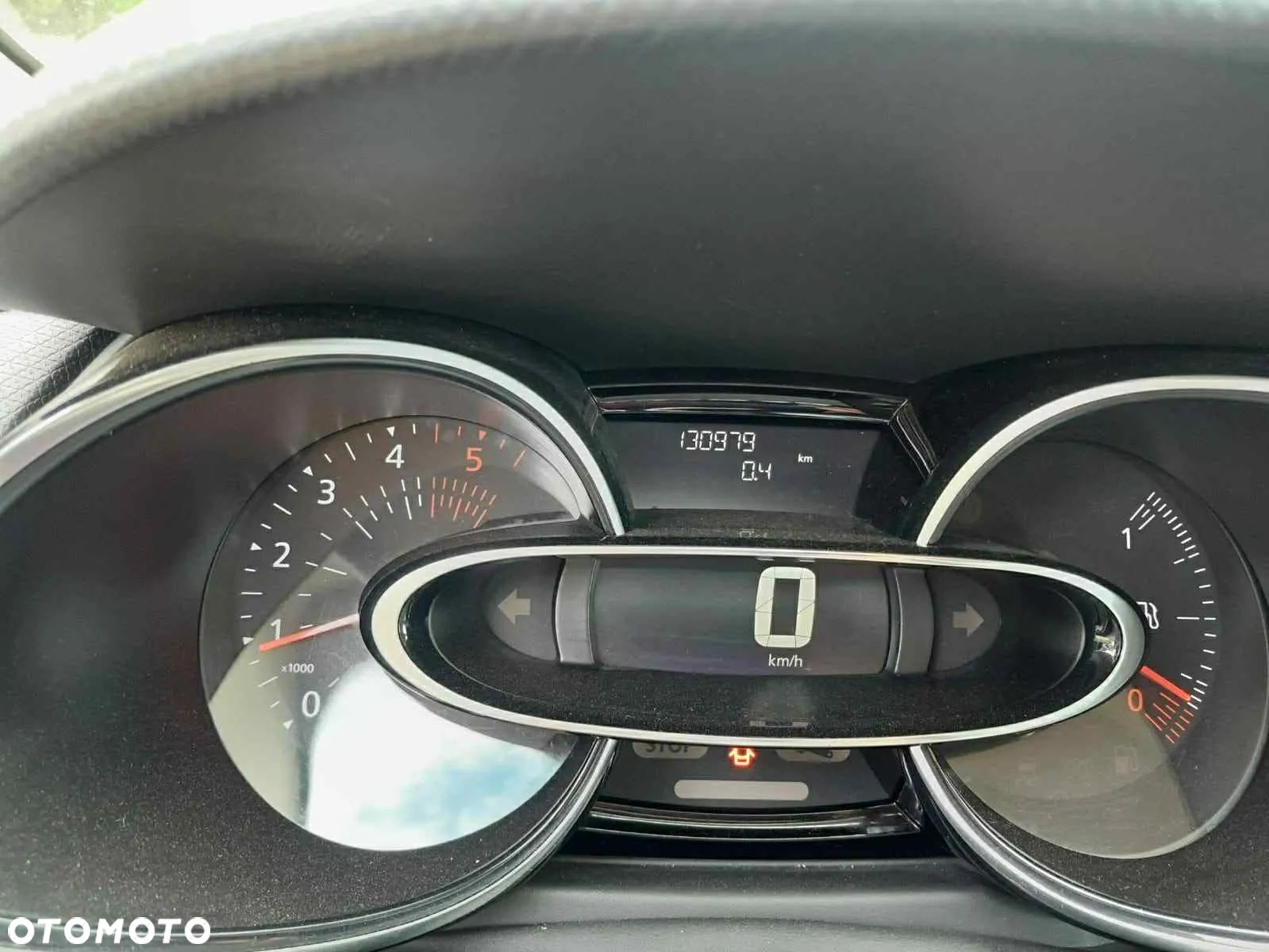 Renault Clio - 10