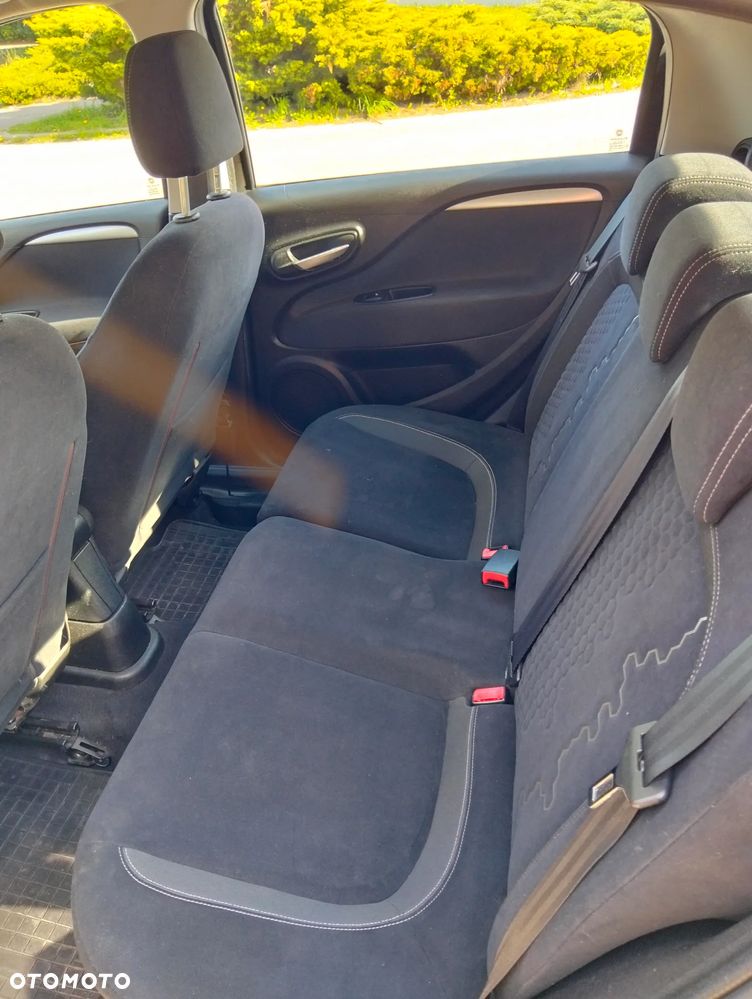 Fiat Punto 1.4 Easy S&S - 14