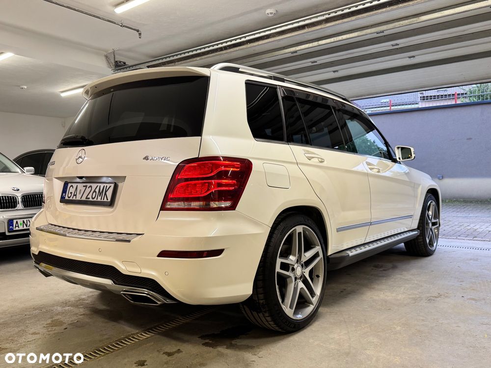 Mercedes-Benz GLK 350 4Matic (BlueEFFICIENCY) 7G-TRONIC - 7