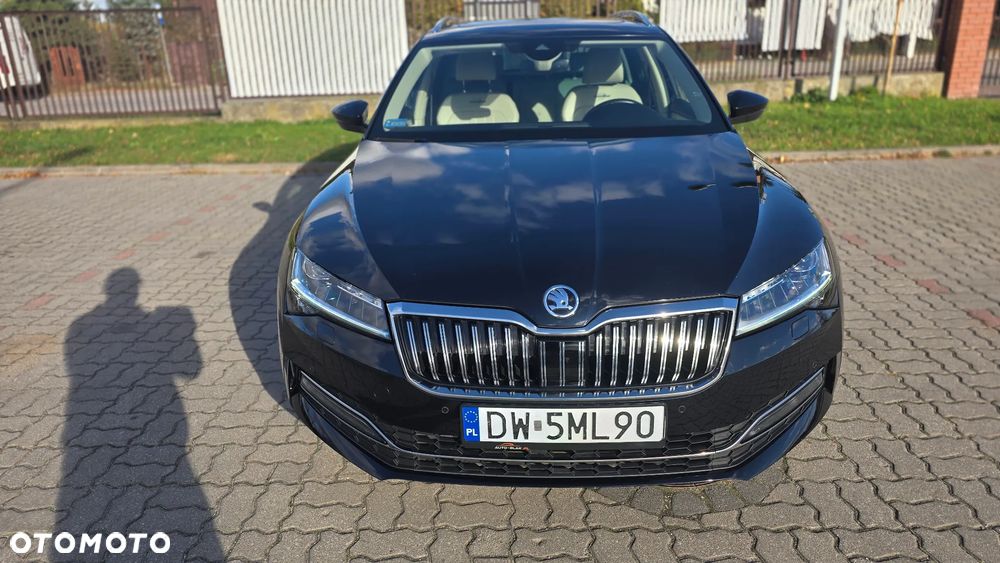 Skoda Superb 2.0 TDI SCR 4x4 L&K DSG - 3