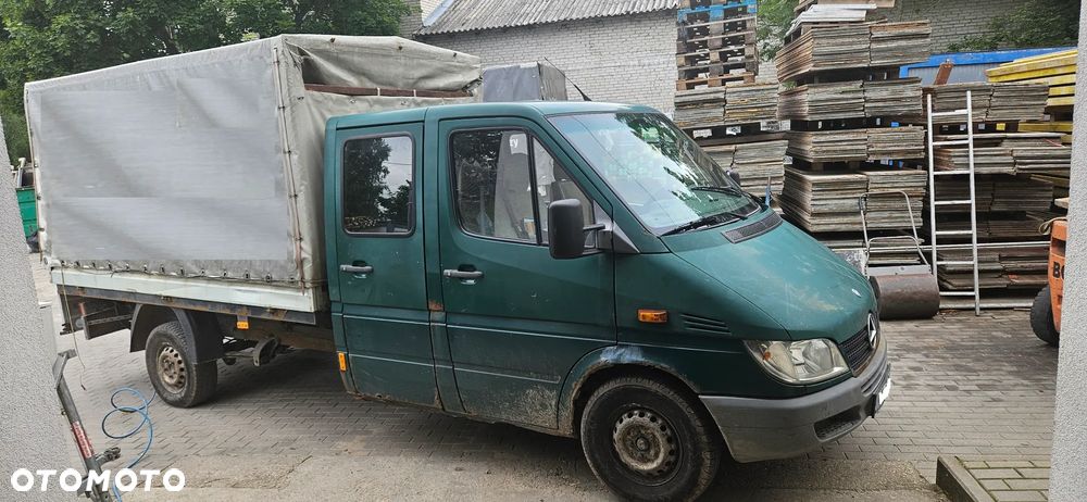 Mercedes-Benz Sprinter - 1