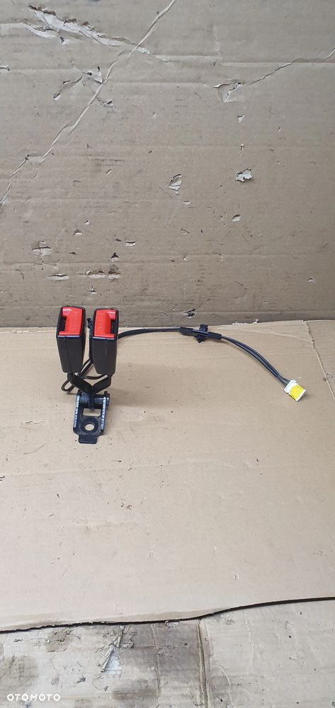 Zapinka pasa tył tylna Citroen C5 III 96561757XT - 1