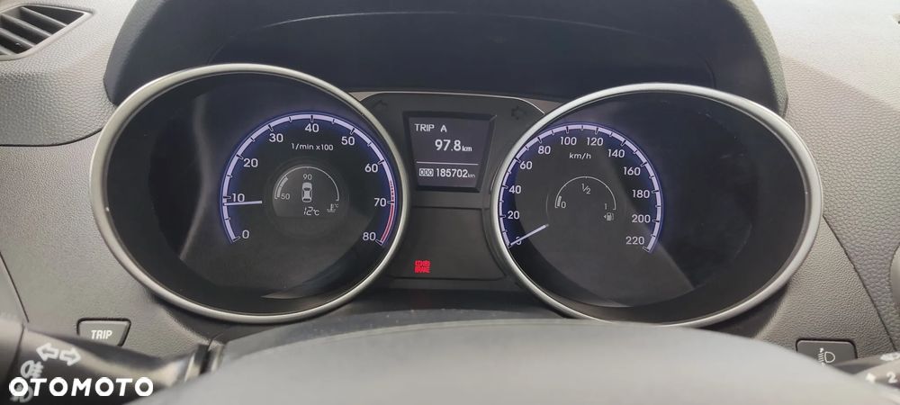 Hyundai ix35 2.0 4WD Premium - 12