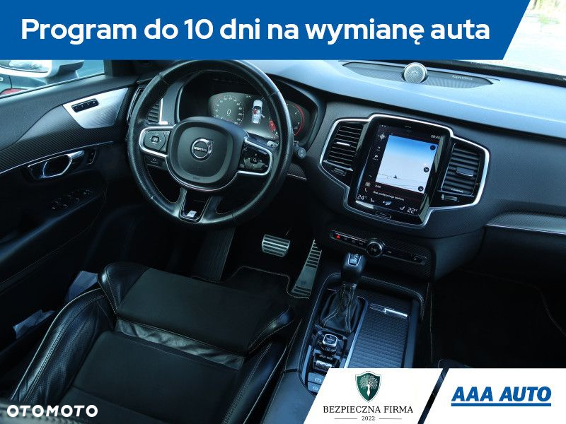 Volvo XC 90 - 8