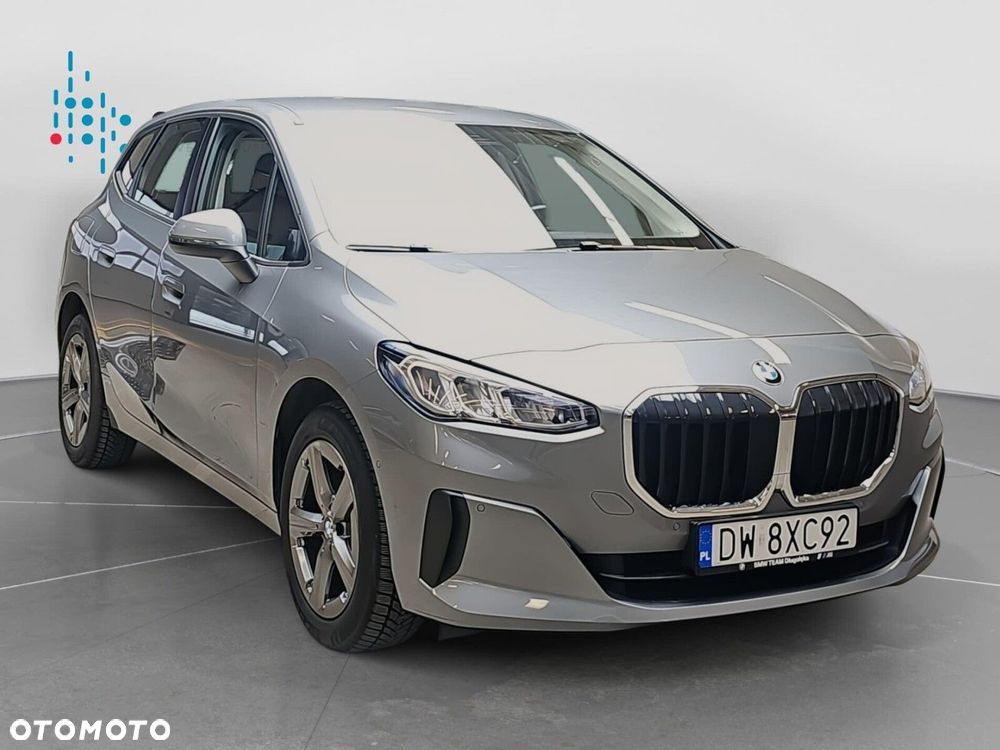 BMW Seria 2 218i - 5