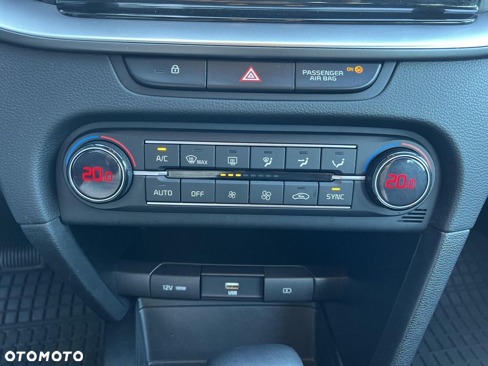 Kia Ceed - 20