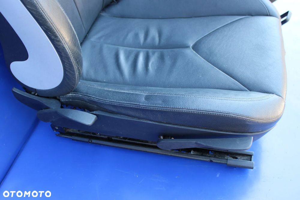 Fotele przednie grzane z nadmuchem Airscarf Mercedes SLK R171 W171 Anglik - 14