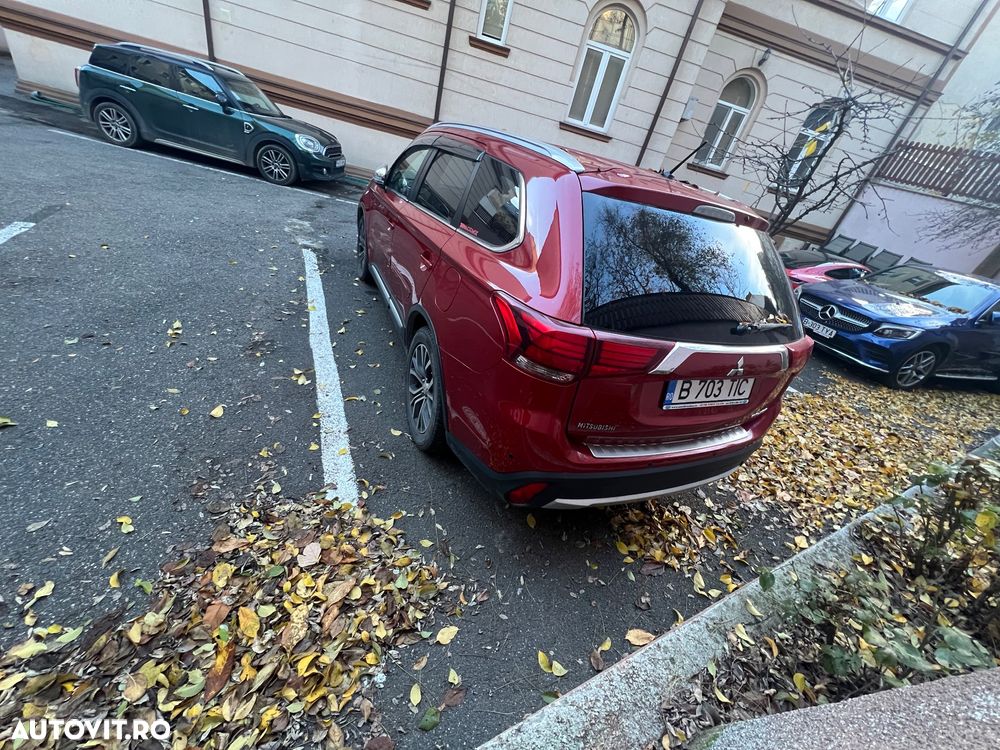 Mitsubishi Outlander 2.2L DI-D 6AT 4WD Intense+ pachet ASF A06 - 6