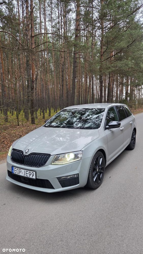Skoda Octavia 2.0 TDI RS - 1