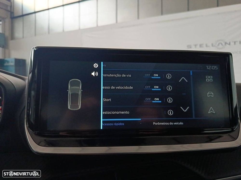 Peugeot 2008 1.2 PureTech Style - 24