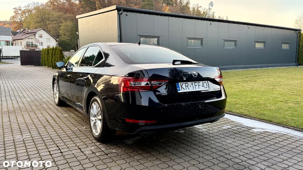 Skoda Superb 1.8 TSI Style DSG - 5