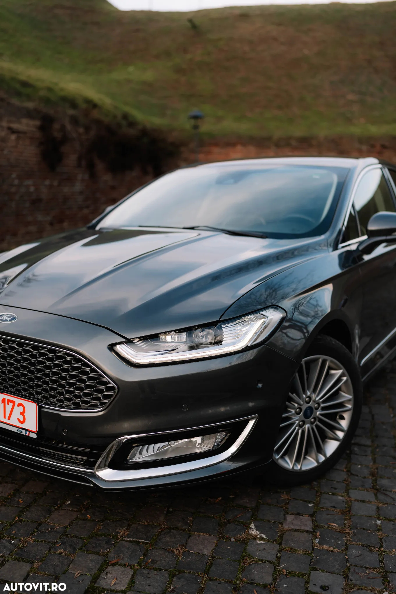 Ford Mondeo - 16