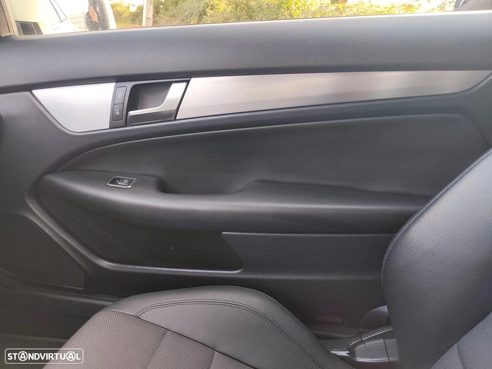 Mercedes-Benz C 250 - 22