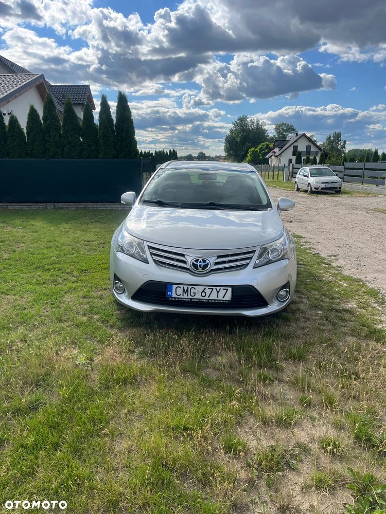 Toyota Avensis 1.8 Sol EU5 - 13