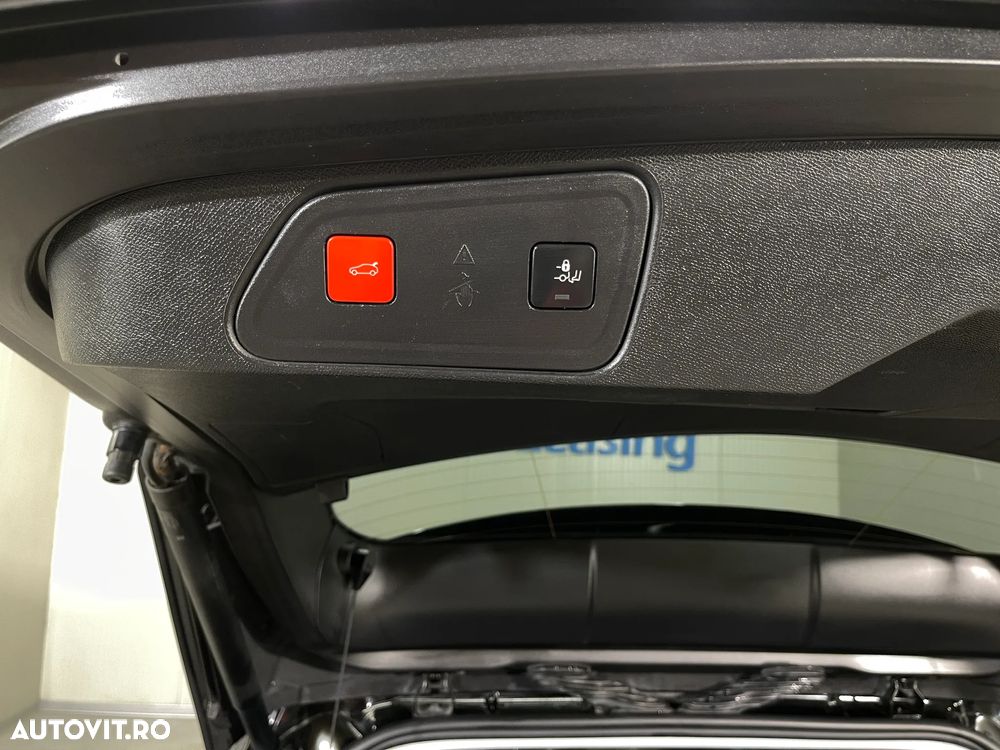 Peugeot 3008 PureTech 130 Stop & Start GPF EAT8 Allure Business-Paket - 29