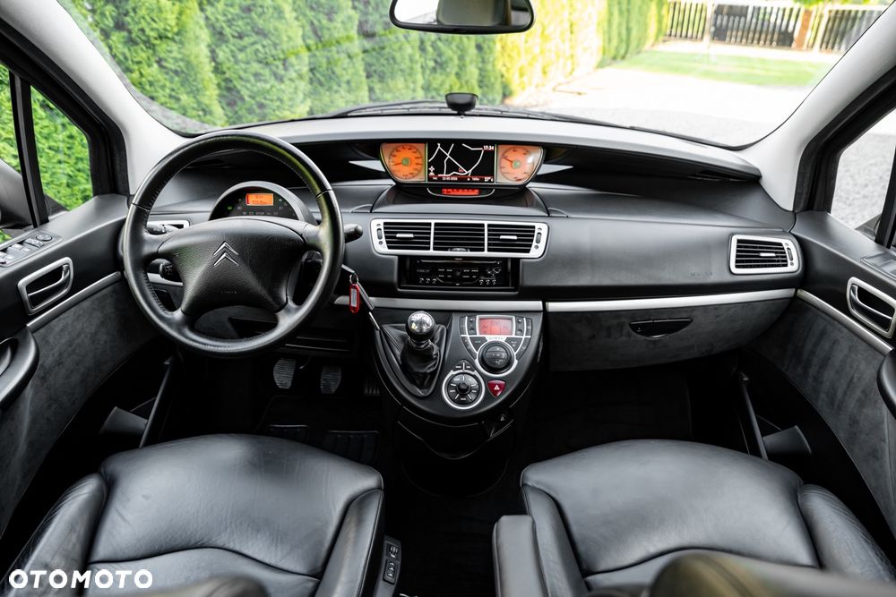 Citroën C8 HDi 165 Exclusive - 28