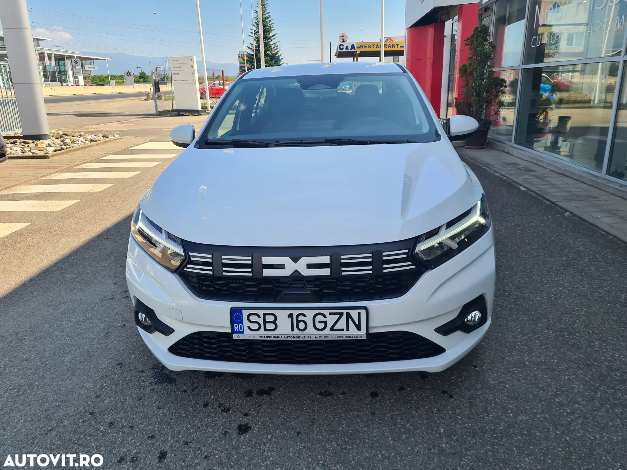 Dacia Logan TCe 90 CVT Expression - 2