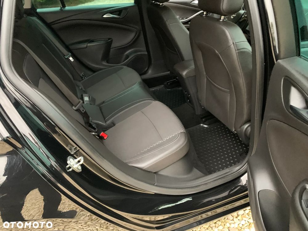 Opel Astra 1.4 Turbo Start/Stop Dynamic - 34