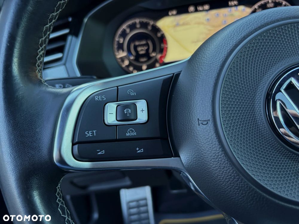 Volkswagen Arteon 2.0 TSI R-Line DSG - 23